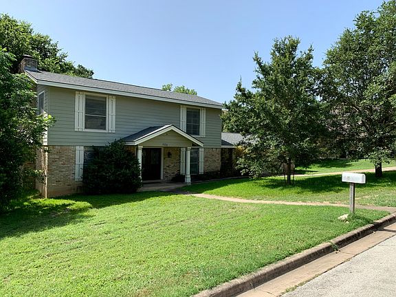 2nd image of 603 Westbrook Dr