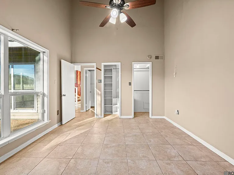 1412 Sharlo Ave — Photo 8
