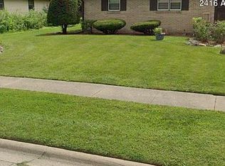 2416 Arthur Ave, Rockford, IL 61101