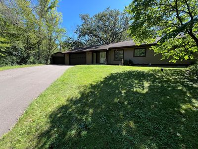 2012 Eaglewood Ln, Shakopee, MN, 55379