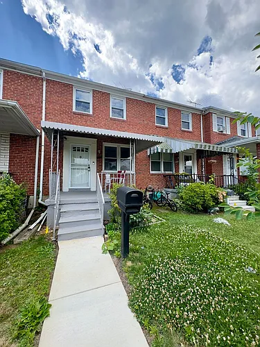 433 Oakwood Rd Photo 1 433 Oakwood Rd Photo 1