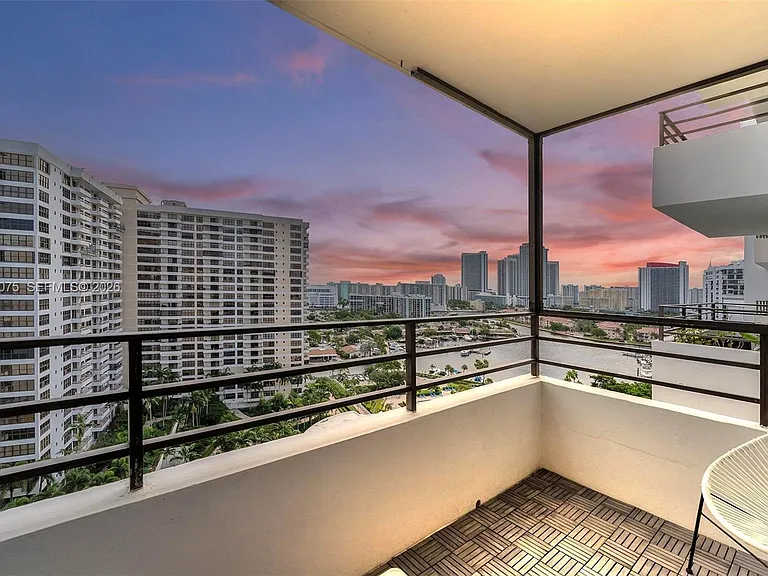 600 Three Islands Blvd #1615 — Photo 37