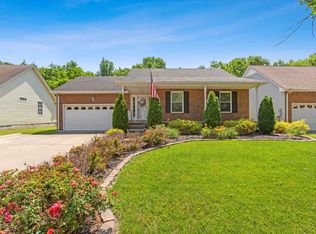 2003 Waterford Dr, Old Hickory, TN 37138