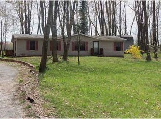 721 Square Deal Mine Rd, Boonville, IN 47601