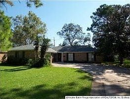 2nd image of 2933 Cedarcrest Ave
