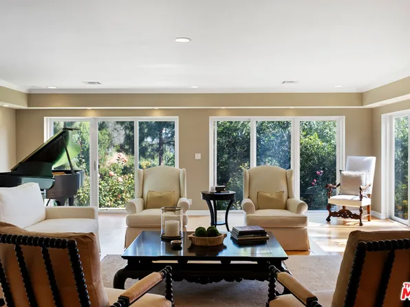 12750 Mulholland Dr, Beverly Hills, CA 90210