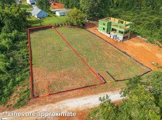 103 S Silver Lake Dr, Taylors, SC 29687