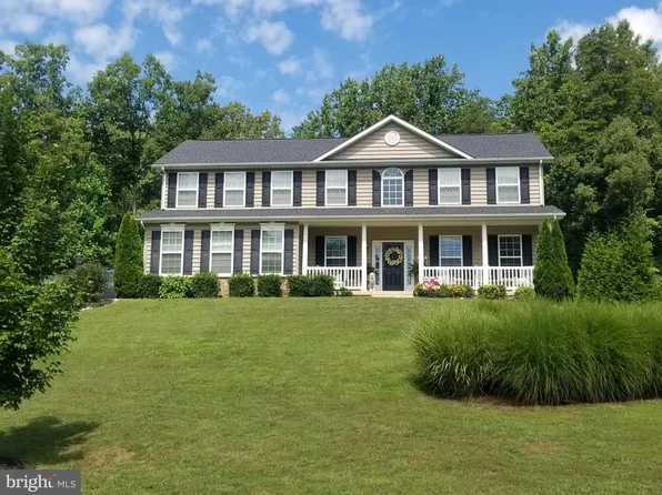 40 Evanston Ct, Stafford, VA 22556