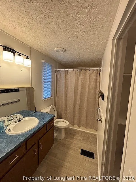 3 bed, 2.0 bath, 1248 sqft, $1,400 — Photo 4