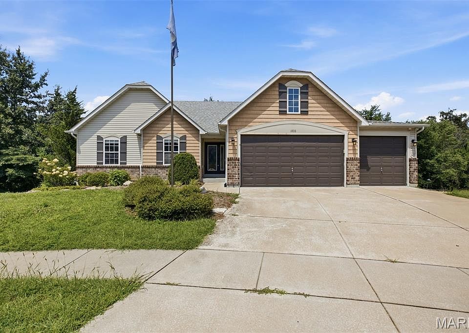 1st image of 1833 Westlake Ct