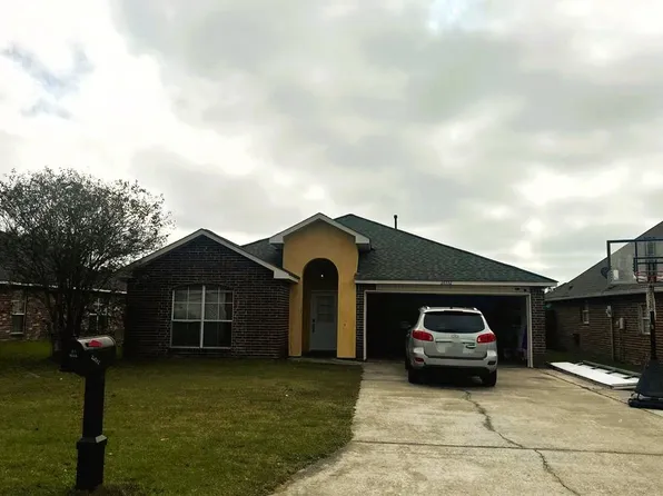 26532 Parkwood Dr, Denham Springs, LA 70726