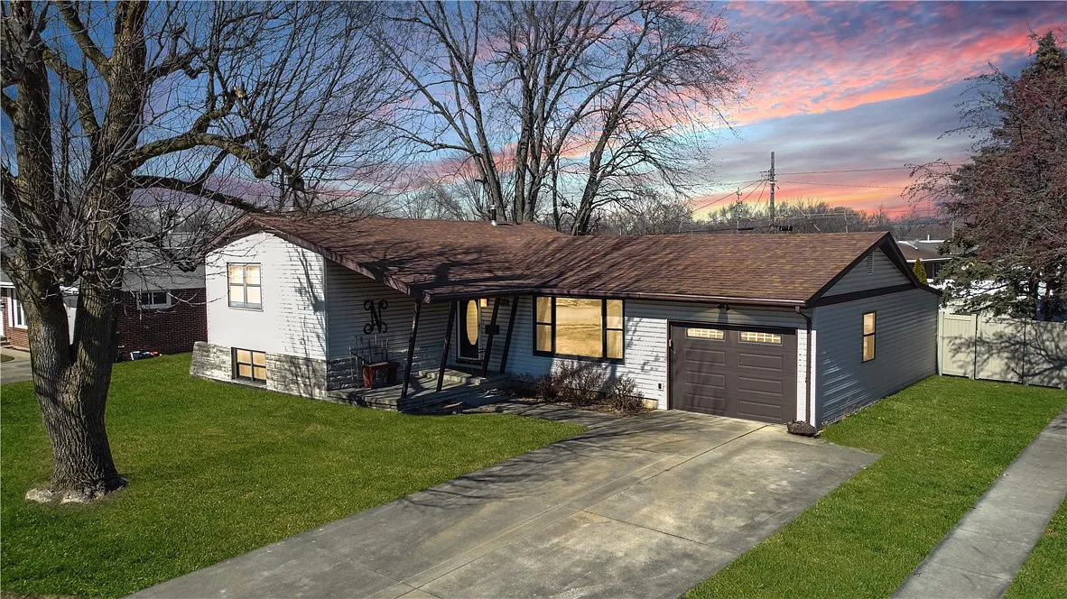 1200 Bell Ave photo 1