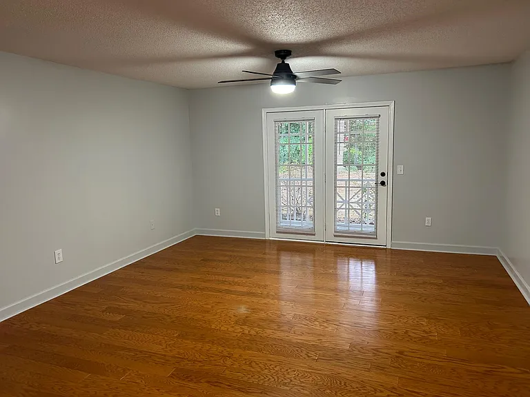 1101 Old Ebenezer Rd #C — Photo 3