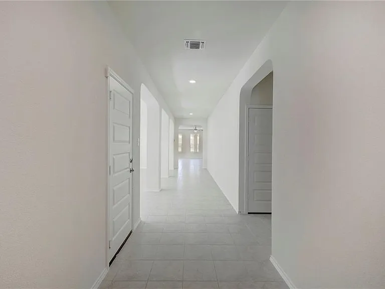 3105 Maurine Dr — Photo 15
