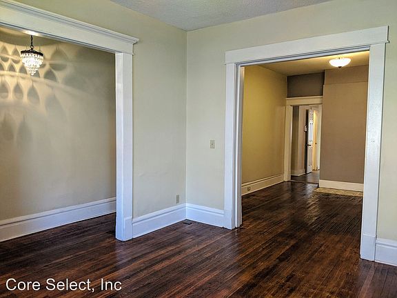5th image of 165 N 18th St