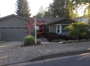 178 Hillside Ave, Menlo Park, CA 94025