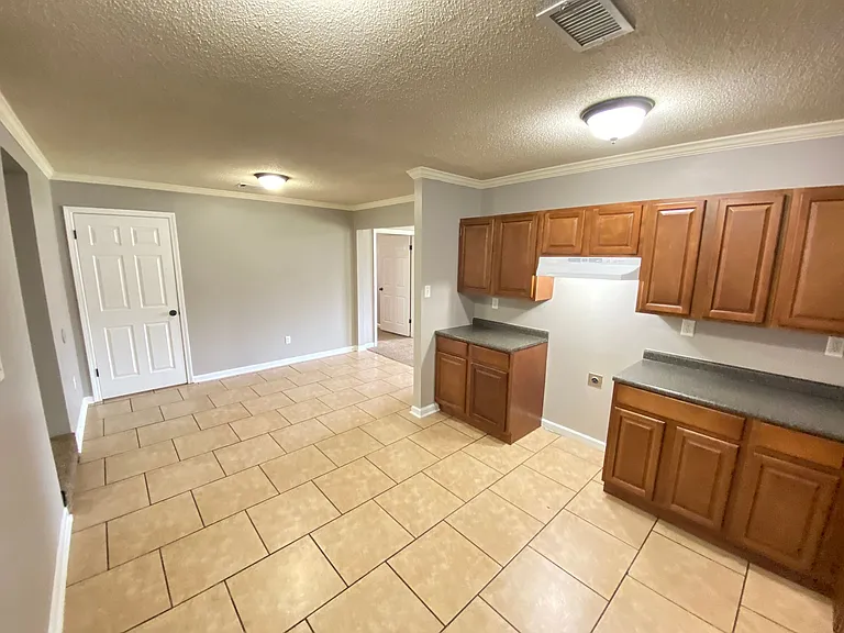4628 Jonquil Ln — Photo 9