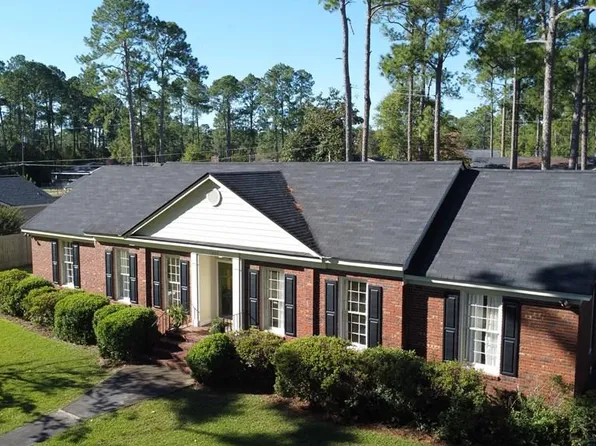 1823 W Lakeridge Dr, Albany, GA 31707