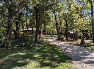 22001 S Hedge Hill Dr, Pleasant Hill, MO 64080