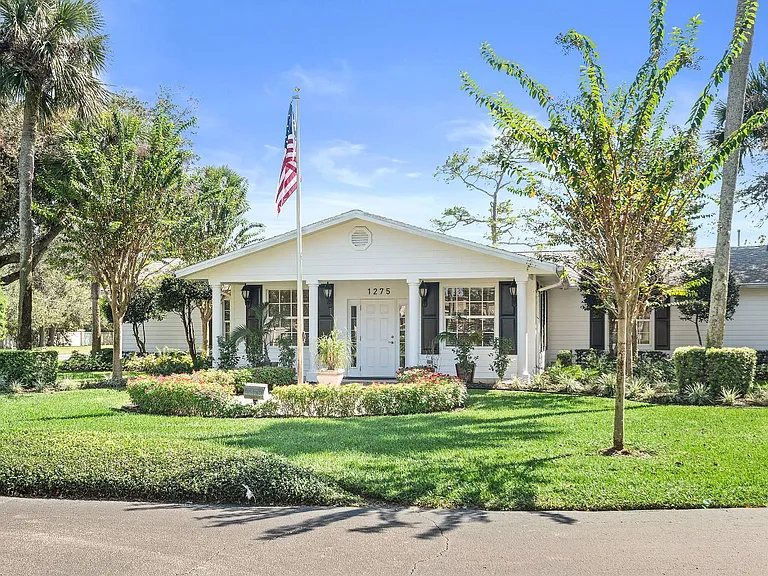 1270 Plymouth Pl — Photo 39