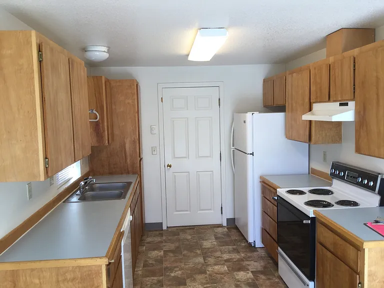 61823 Avonlea Cir — Photo 5