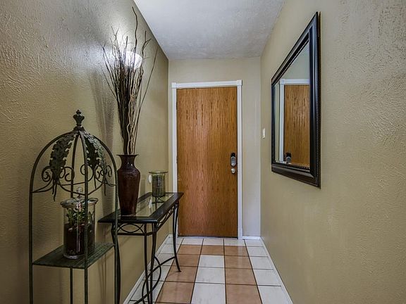 5th image of 5008 Griffin Dr