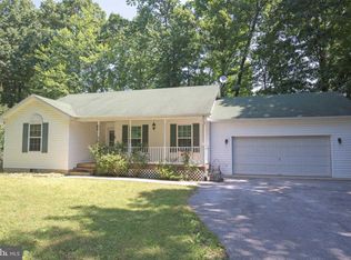 348 Thunderbird Dr, Lusby, MD 20657