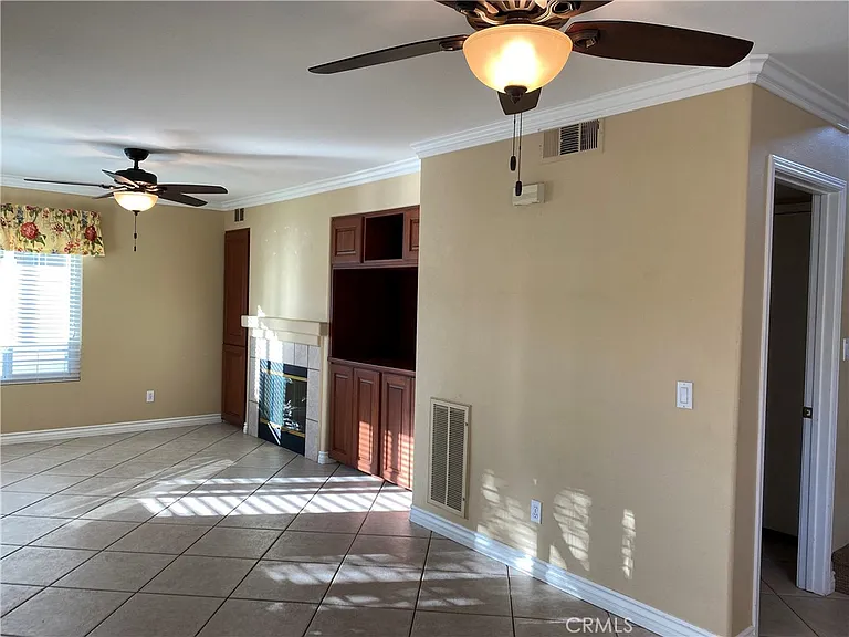 12 Cameron Cir — Photo 7