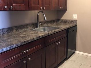 4402 S 27th St, Lincoln, NE 68512