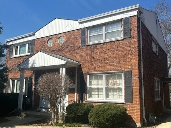 108 E Burlington St APT B, Riverside, IL 60546