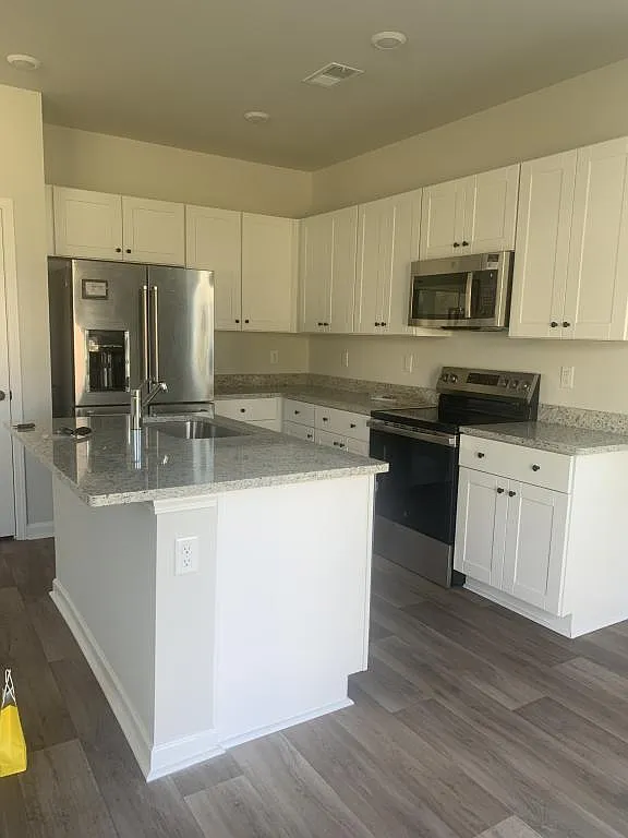601 Southwind way — Photo 4