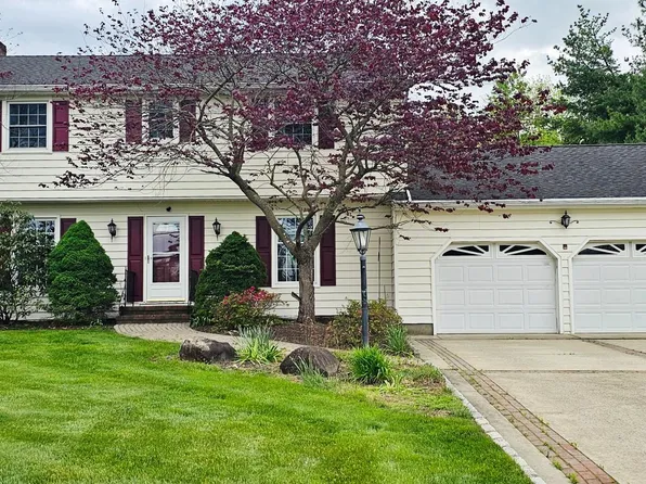 118 Bull Run Rd, Ewing, NJ 08638