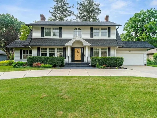 21 Saint Joseph Mnr, Elkhart, IN 46516