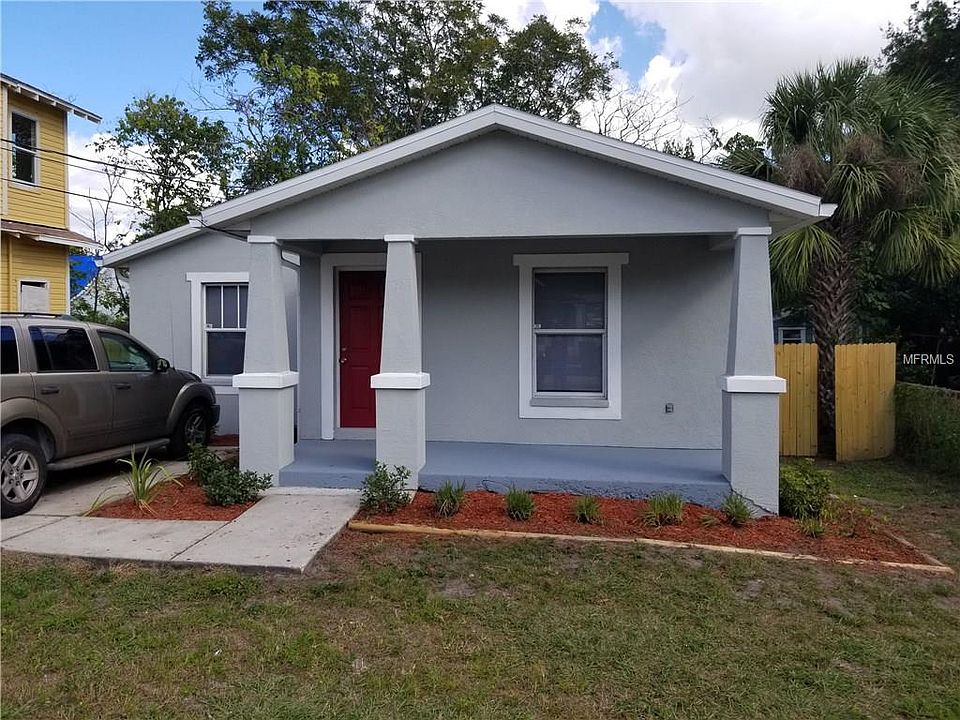 1st image of 3011 Sanchez St