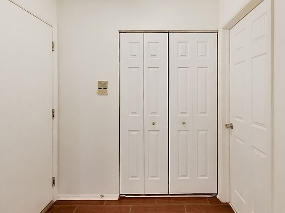 4th image of 1180 Northbury Ln APT A1