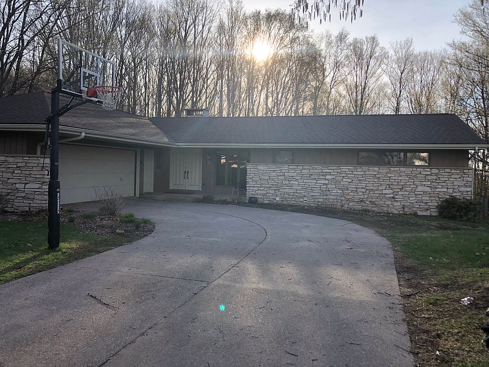 1st image of 5 Specker Cir