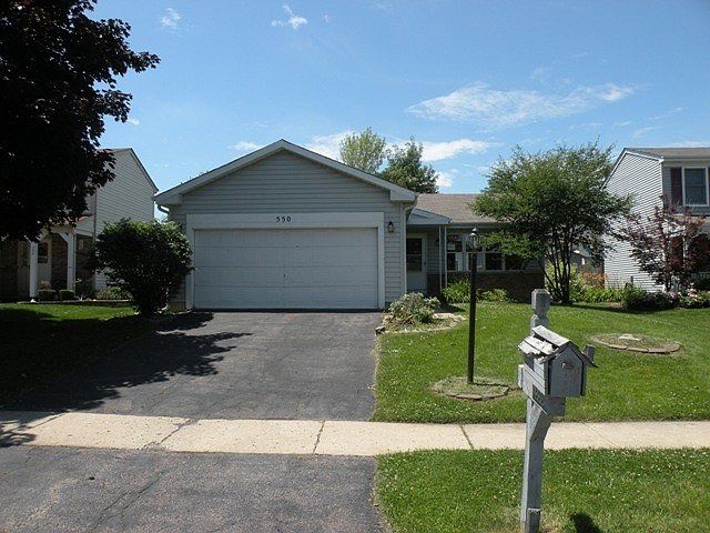 1st image of 550 Dover Dr