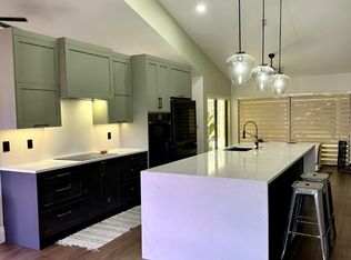 9494 Sun Pointe Dr, Boynton Beach, FL 33437