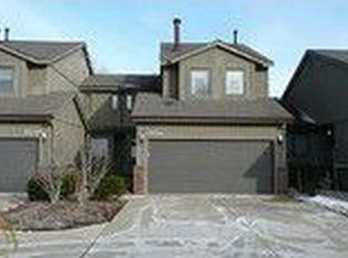9964 Hawthorne Glen Dr, Grosse Ile, MI 48138