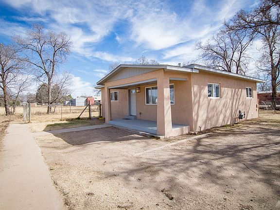 5th image of 501 De Soto Ave