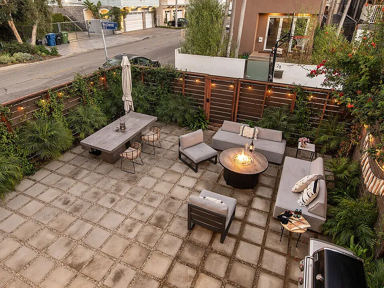 5317 Pacific Ave — Photo 3
