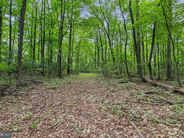 Jerusalem School Rd, Mount Wolf, PA 17347