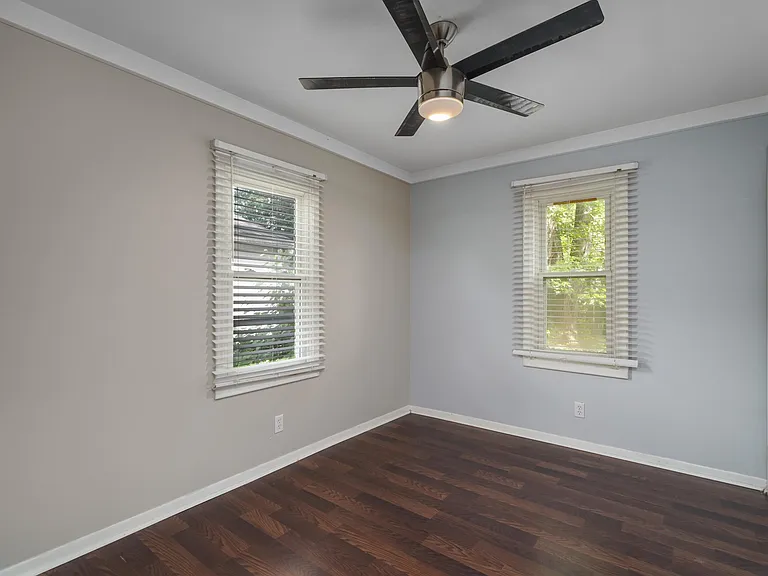 2330 Wiltshire Rd — Photo 7