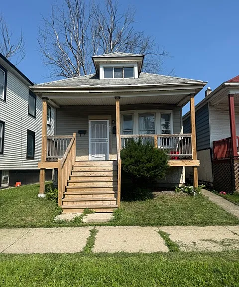 8435 S Sangamon St — Photo 1