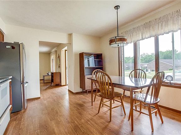 2nd image of 1148 Lindsey Rd