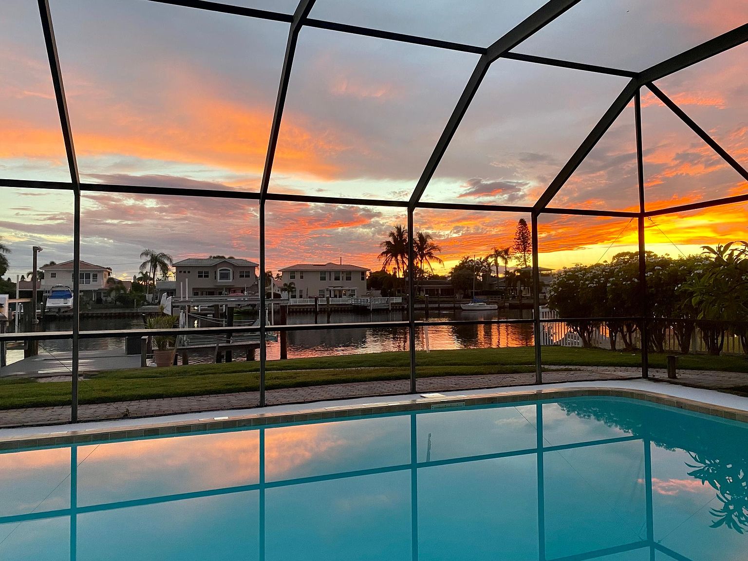 11900 7th St E, Treasure Island, FL 33706 Zillow