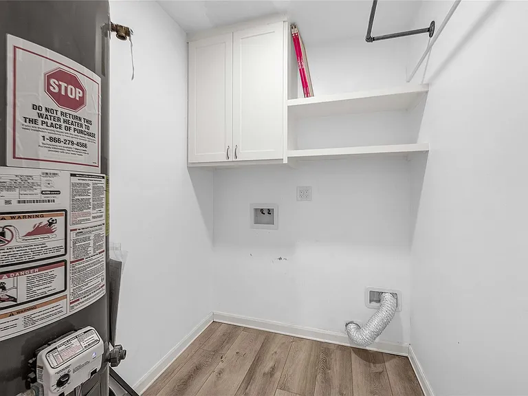 6014 Belarbor St — Photo 10