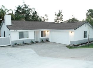 30797 Burning Tree Dr, Canyon Lake, CA 92587