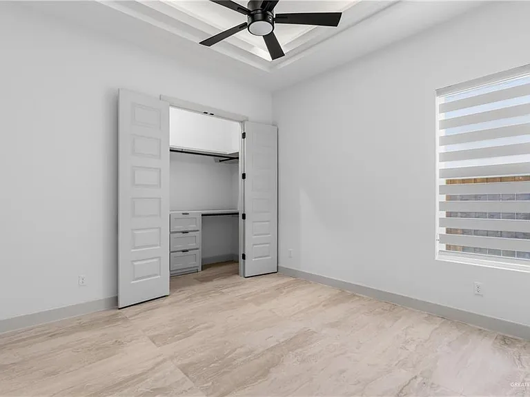 1201 Dolores St — Photo 8
