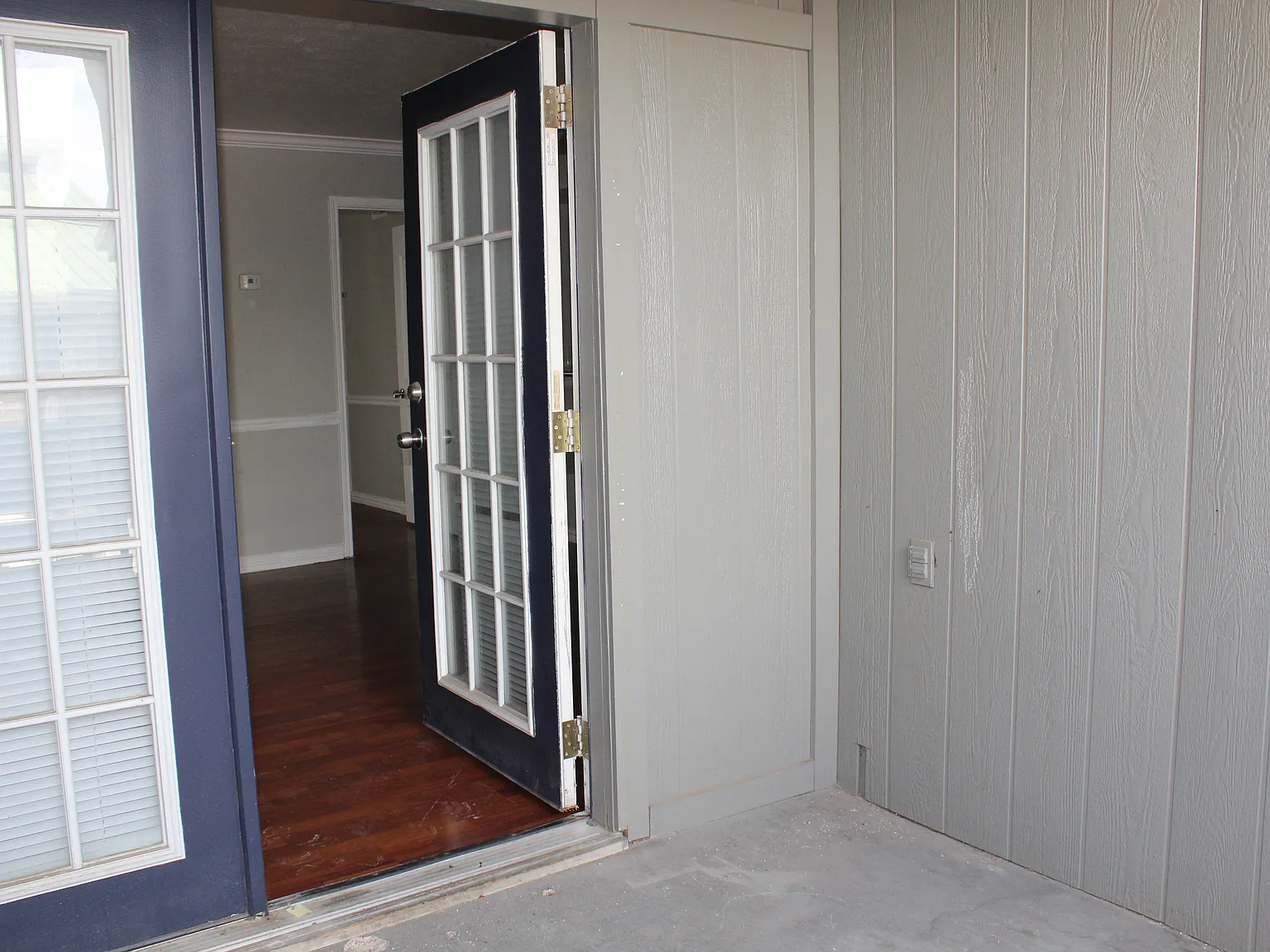 2710 Community Dr — Photo 4